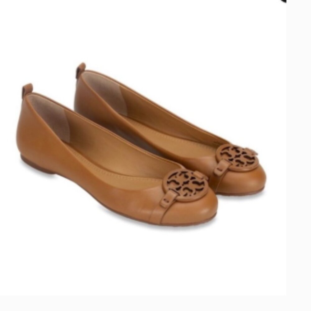 Like New Tory Burch Gabriel Medallion Logo Ballet Flats - Size 8